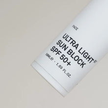 Carica l&#39;immagine nel visualizzatore di Gallery, TEAM Dr. JOSEPH - ULTRA LIGHT SUN BLOCK SPF 50+, 50ML
